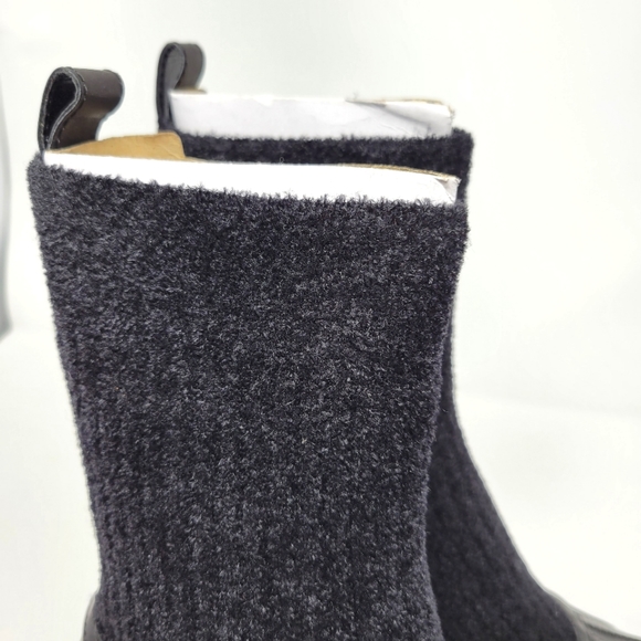 Aerosoles Boots size 8 - Picture 4 of 7